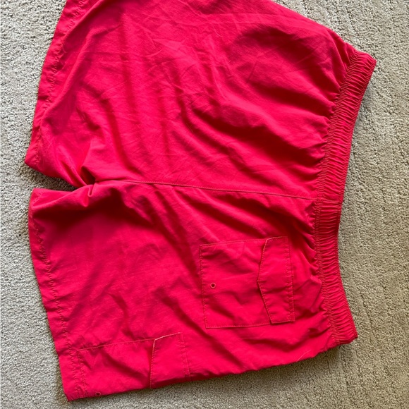 Tommy Bahama new men’s swim trunks - Picture 2 of 5